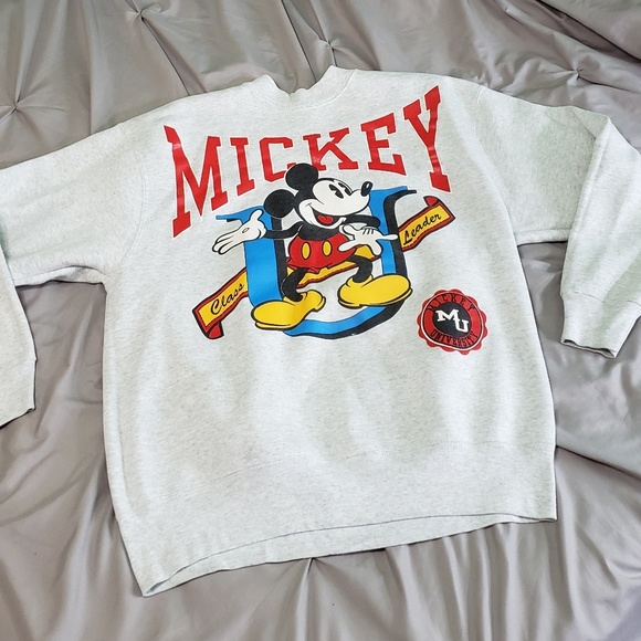Disney Tops - VTG MICKEY U sweatshirt size large